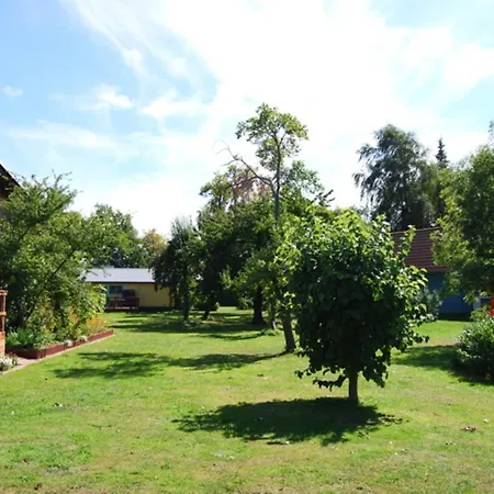 Kranichblick Mit Terrasse Am Bodden Neuendorf Heide