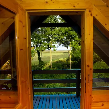 Kranichblick Mit Terrasse Am Bodden